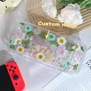 Anpassat namn lila vit prästkrage gröna blad blomma switchfodral för Nintendo Switch 2 2025, OLED 2021, Lite 2019, förvaringslåda för spelkortplats