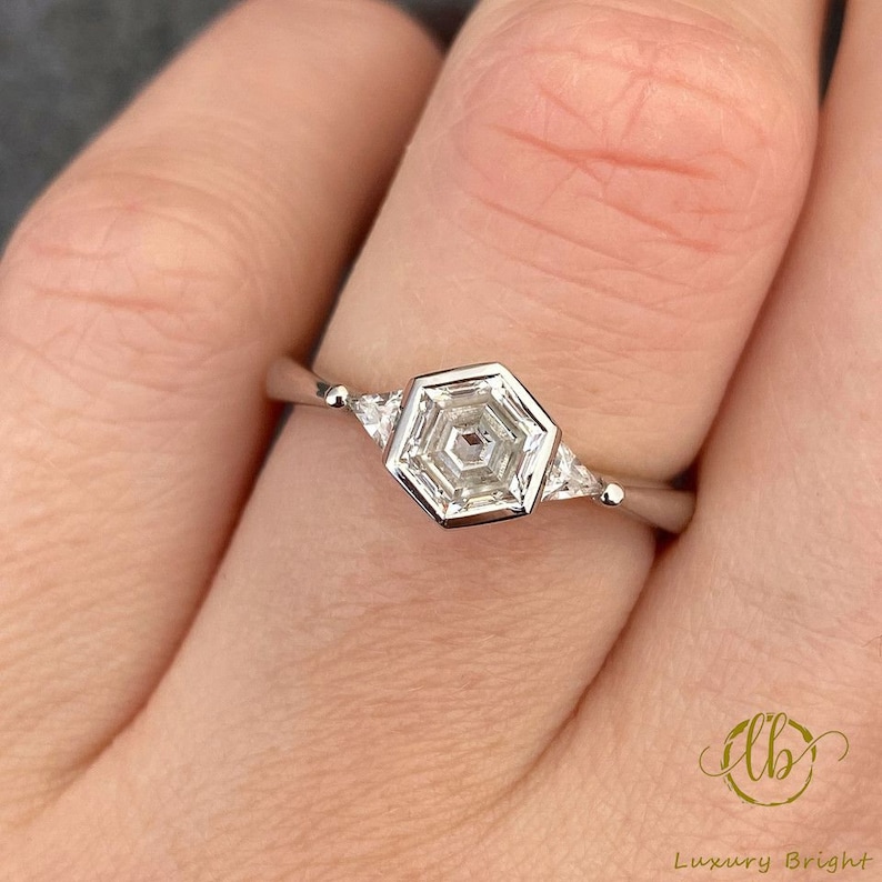 Hexagon Cut Three Stone Moissanite Engagement Ring 1.00 CT Etsy