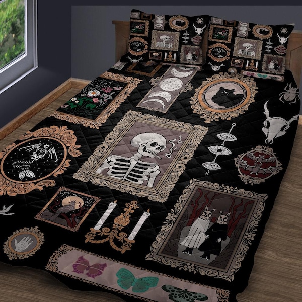 Vintage Halloween Quilt Bedding Set: Retro Pumpkin, Ghost & Cat Design