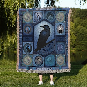 Vintage Raven Bird Woven Throw Blanket, Bird Watching Cotton Blanket, Viking Wall Tapestry, Gift for Raven Lover, Gothic Raven Blanket