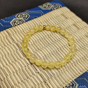 citrine bracelet against nausea, bracelet against nausea, stone against nausea. 6 or 8 mm beads, AA quality