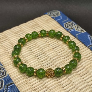 Peridot bracelet, natural stones, natural pearls, fixed tree of life