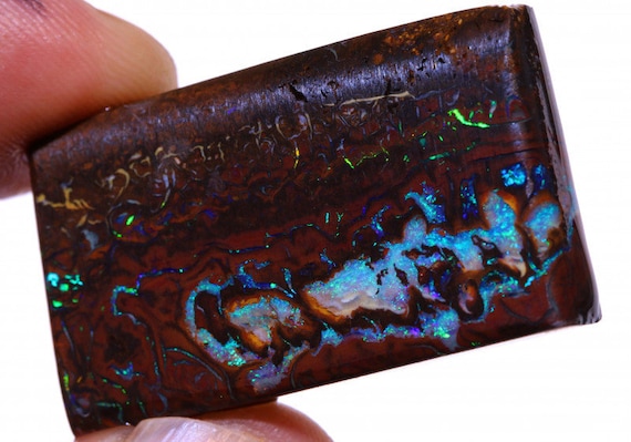 Boulder Koroit Opal Pre Shaped Rub . Australian Opal rough