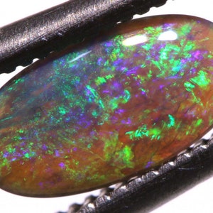Brilliant Bright Oval Natural Australian Lightning Ridge Crystal Opal Ring Pendant Polished StoneAOH-521