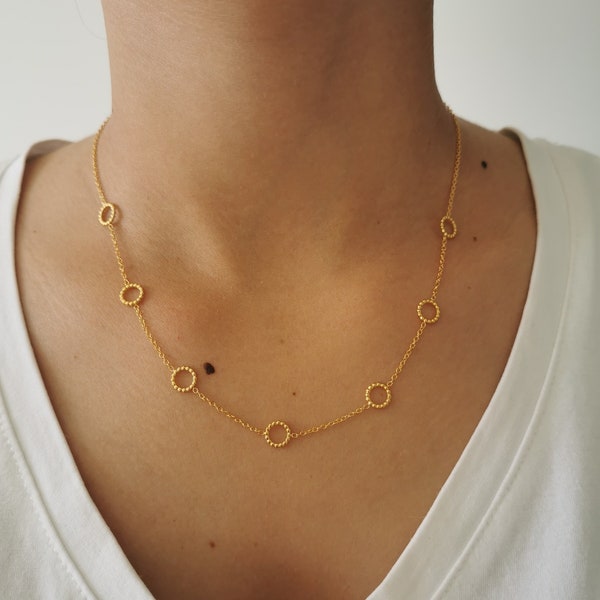 Collier chaîne dorée acier inoxydable • Idée cadeau de Noël • Bijoux femmes • Jewellery • Collier doré ou argenté • Modèle précieux