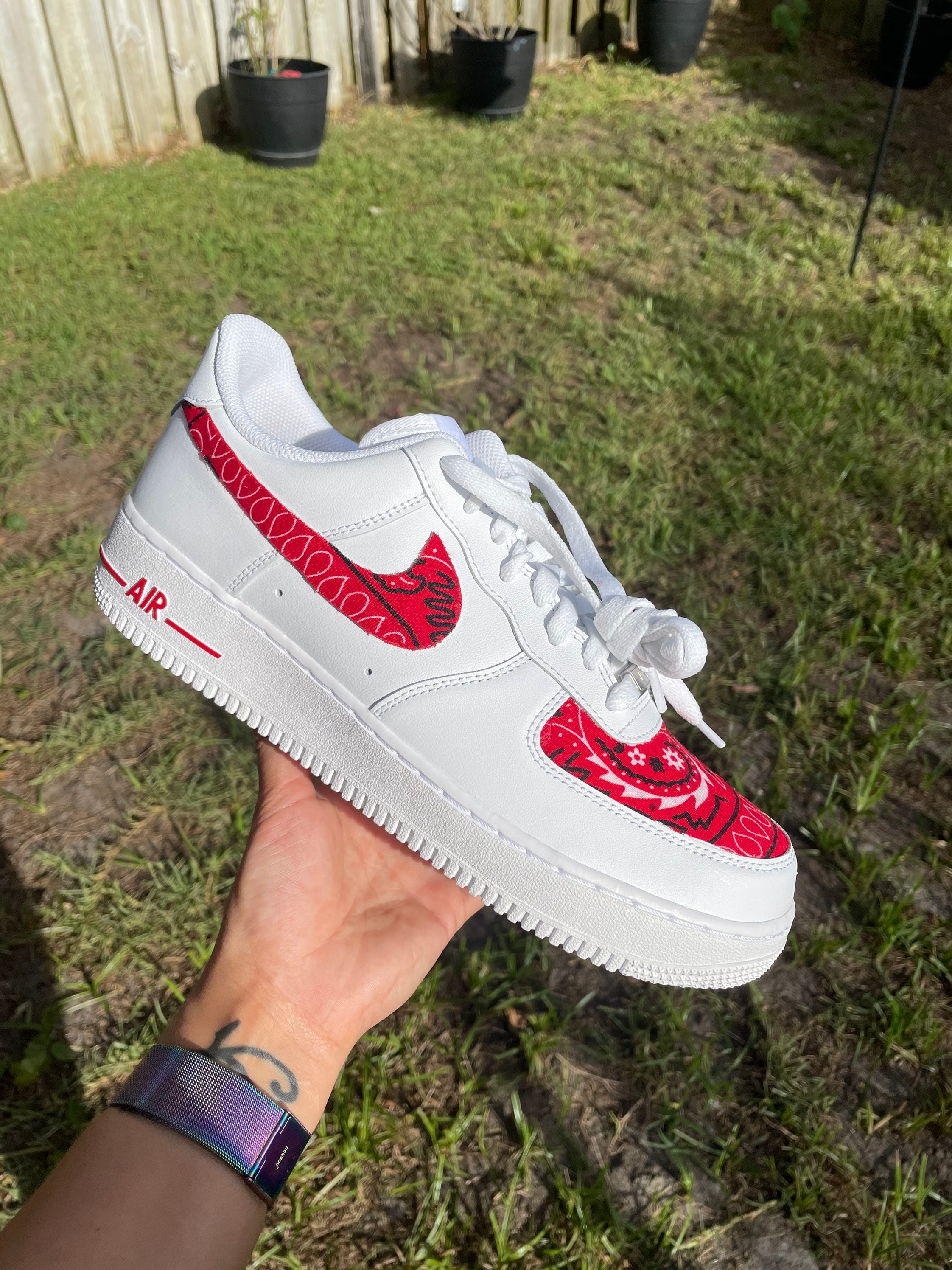red bandanna air forces