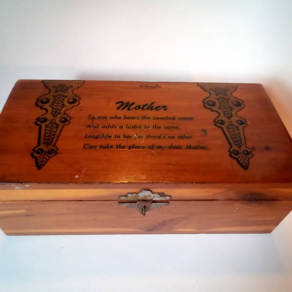 Vintage Cedar Dresser Top Chest Mother Poem Florida Souvenir