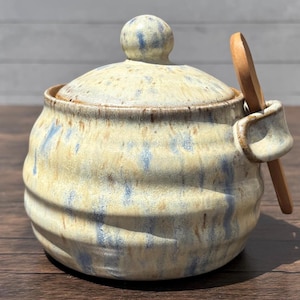 Sugar Bowl, Handmade Ceramic Lidded Jar, Wheel Thrown Pottery, Pottery Lidded Container, Ceramic Sugar Dish, Wheel Thrown Sugar Bowl