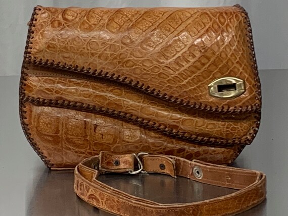 Vintage 1940's Genuine Alligator Women's Handbag,… - image 3