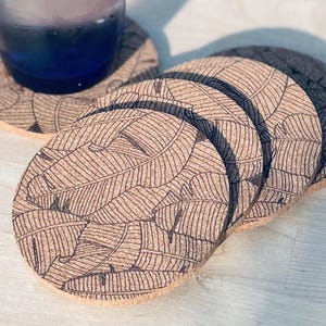 Boho Leaf Coasters - Set of 5 Engraved Banana Leaf Drink Coaster Gift Set for Tropical Home Decor
