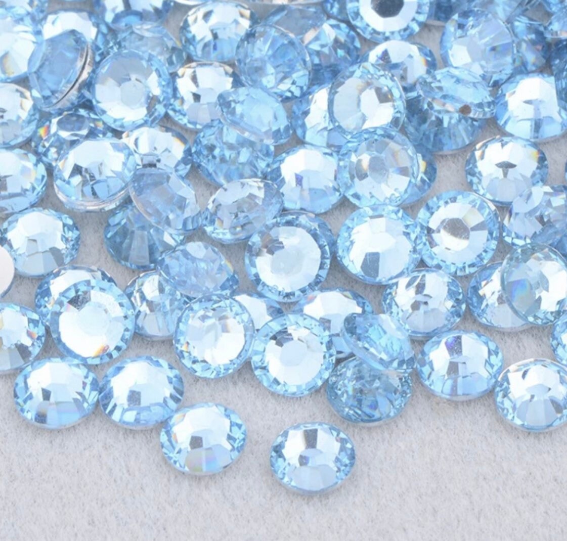 Light Sapphire Resin Rhinestones Etsy