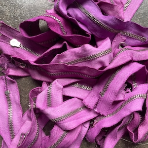 Hand dyed purple tape size 5 zippers 9in teeth length silver teeth / nickel