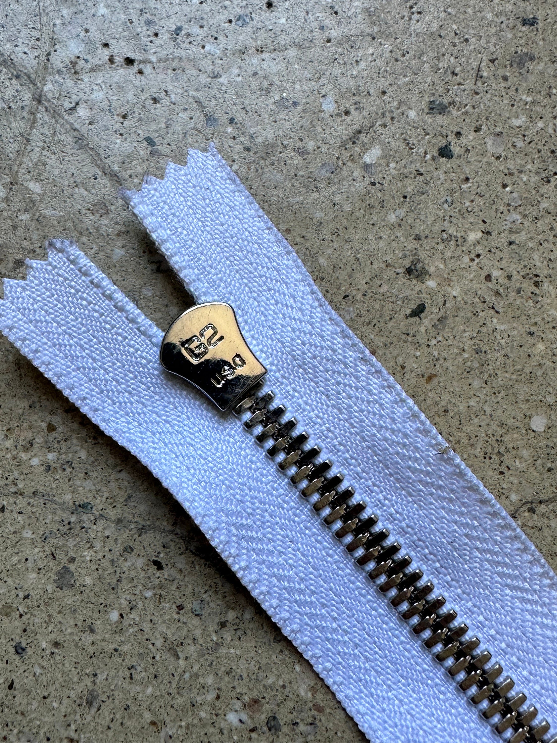 G2 Luxury Zipper White With Antique Nickle 9.25” Size 5 - Etsy