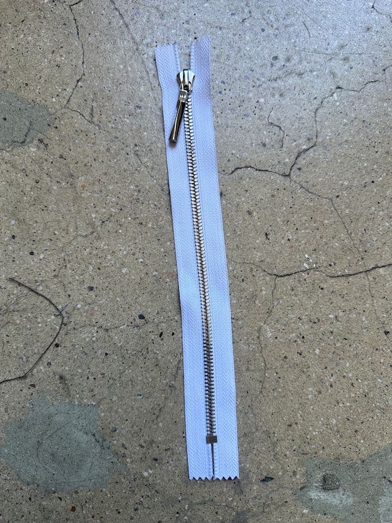 G2 Luxury Zipper White With Antique Nickle 9.25” Size 5 - Etsy