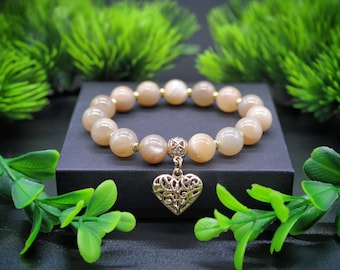 Sunstone Bracelet for Women, Natural Gemstone, 18K Gold plated Pendant, Crystal Healing Bracelet, Beaded Bracelet, Unique Gift for Her