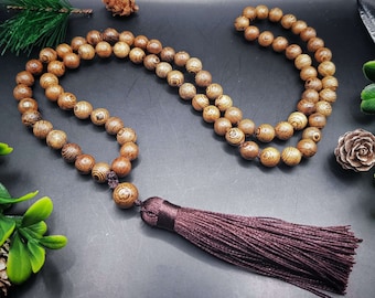 Mala Beads, Wooden Rosary for Meditation, Unique Necklace for Women, Gift for her, Buddhism Prayer Beads, Natural wood, Rosary Beads