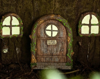 Puertas y ventanas de hadas para árboles que brillan en la oscuridad - Puerta de hobbit - Accesorios para jardín de hadas - Decoración caprichosa - Casa de gnomos - Casa de hadas