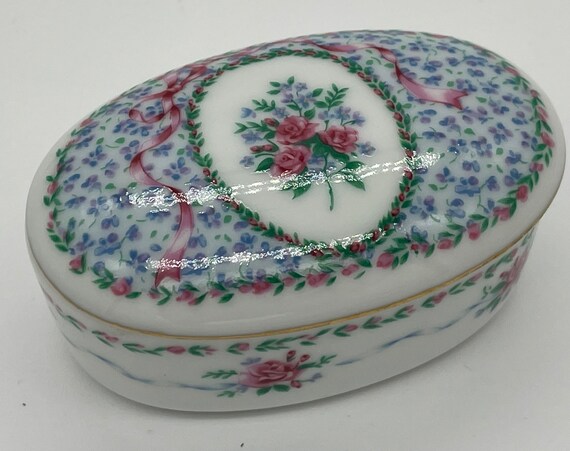 Vintage Otagiri Tavistock Porcelain Oval Trinket … - image 1