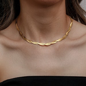 Herringbone Snake Chain Necklace l Double Layer Twisted | PVD 18K Gold Plated | Unique  Necklace | Stainless Steel | High Quality