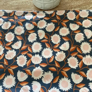 Tablecloth 100% cotton Wildflower