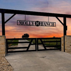 Round Ranch Gate Sign Custom Metal Ranch Entrance Sign, Personalized Farm Gate Decor, Western ...