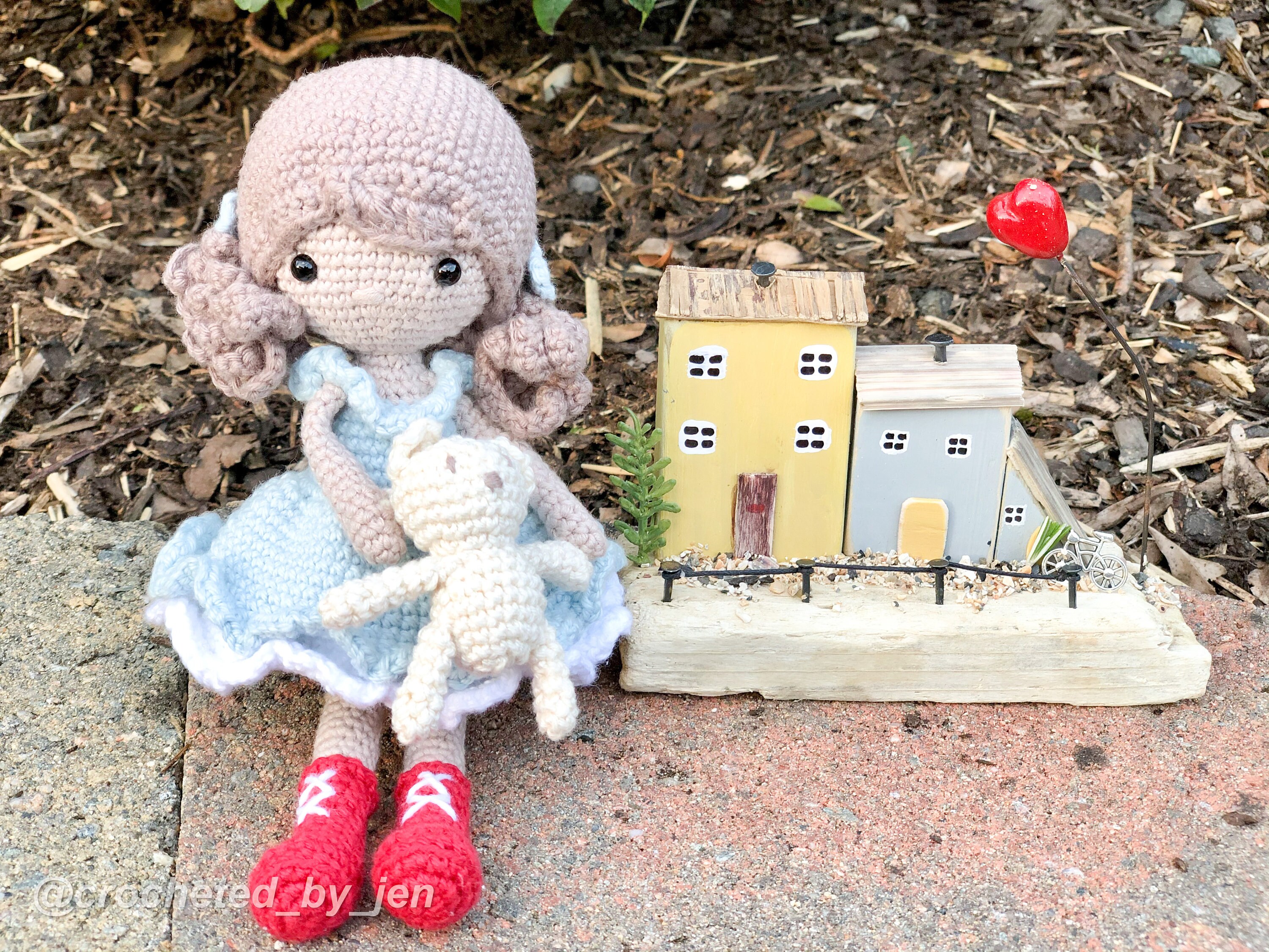 Noemi Doll Crochet / Amigurumi Doll / Handmade Doll Dolls - Etsy UK