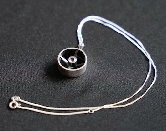 Elis Kauppi Modernist Silver and Rock Crystal pendant - Kupittaan Kulta (circa 1970s)