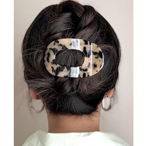 平らな楕円形のヘアクリップ、べっ甲柄のヘア留め具、フレンチバレッタ、アセテート製ヘアアクセサリー、彼女へのギフト、ヨガヘア、寄りかかるヘアクリップ