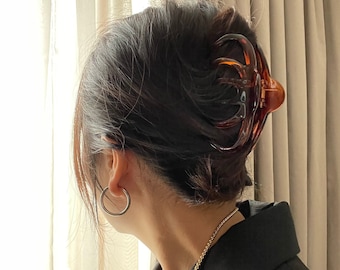 CLARA, large hair claw, Acetate Hair clip, 10cm, Hair clamp clip, Everyday accessories, Christmas stocking filler, Gift for her