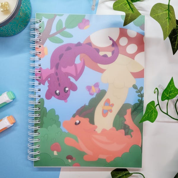 Drachen Stickerbuch A5, wiederverwendbares Stickeralbum, Waldszene