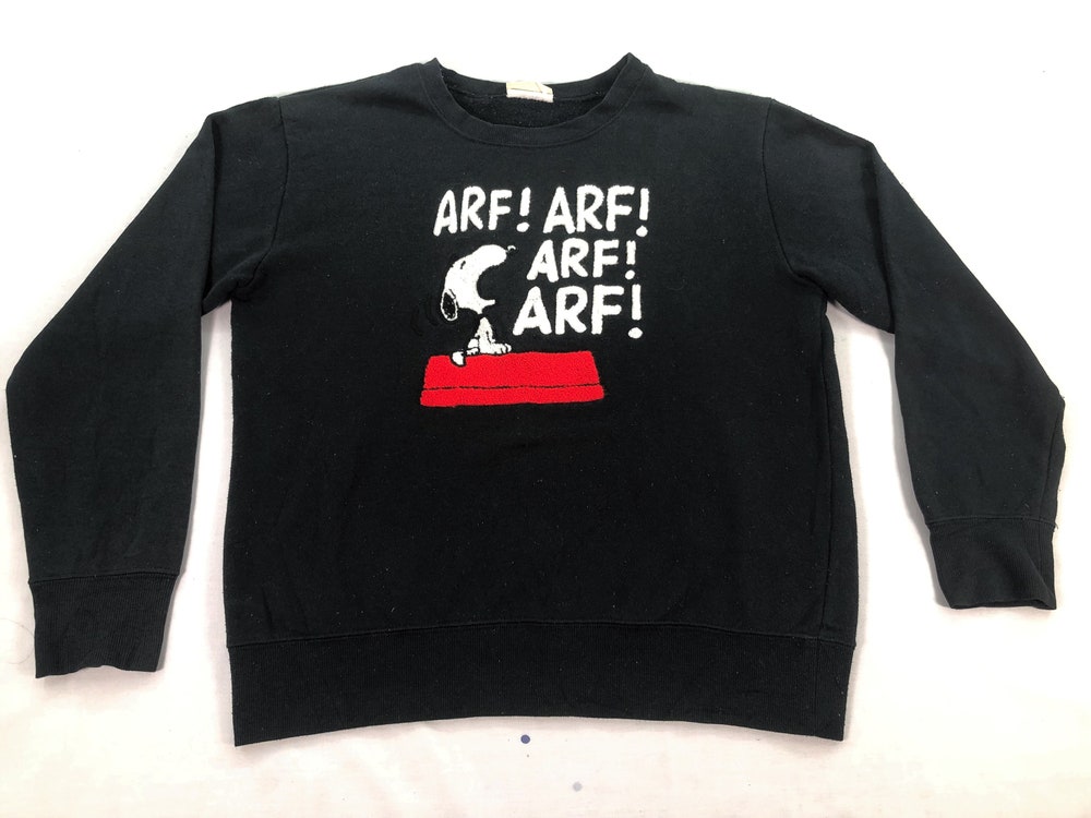 Peckshirt Style Vintage Snoopy Peanuts Sweatshirt Women Snoopy Crewneck Snoopy Sweater Cartoon Jumper Size M