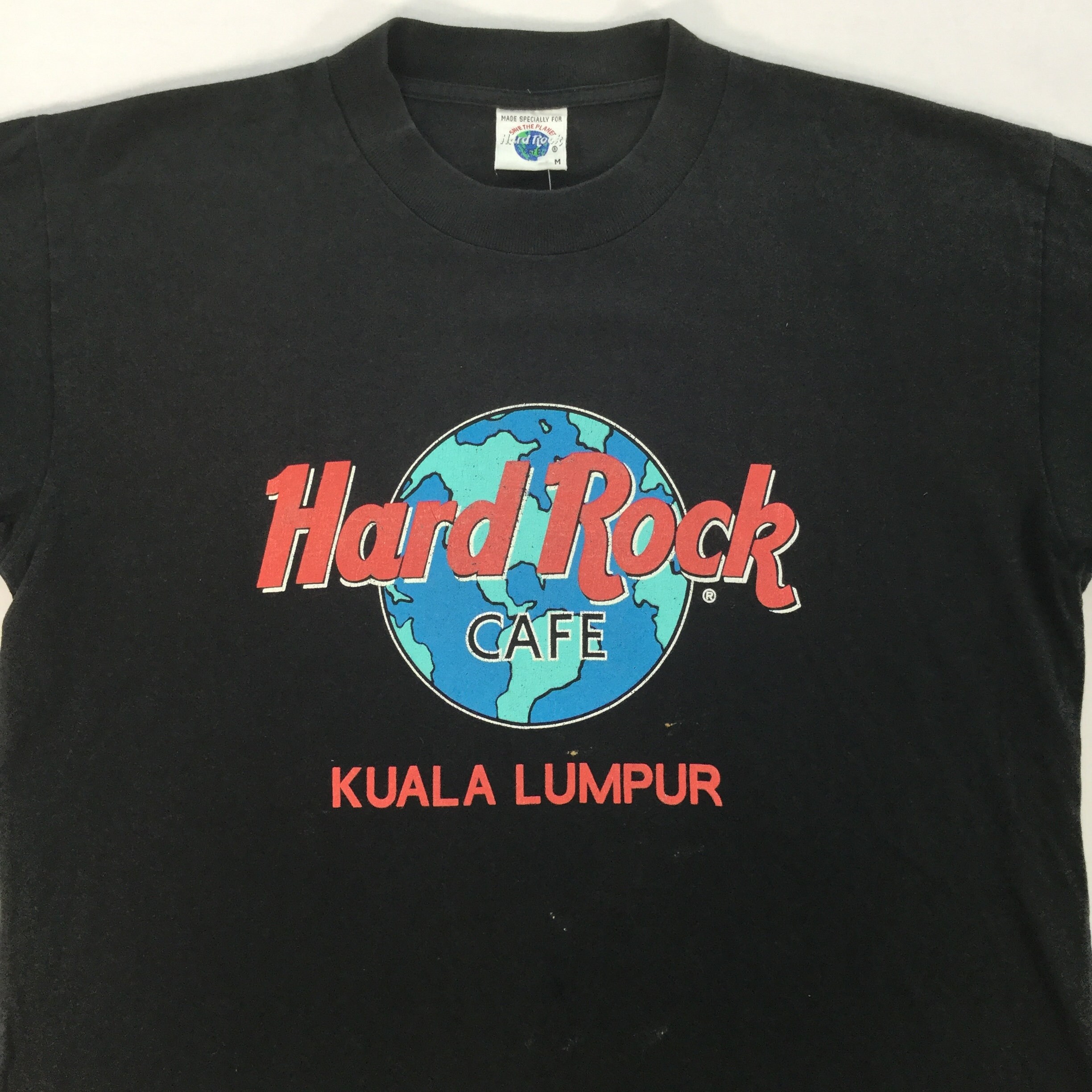 世界的に有名な Hard Rock CAFE Ｔシャツ クアランプール