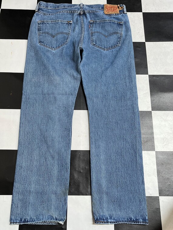 Vintage Levis 501 Jeans Blue Denim Jean Faded Jea… - image 2