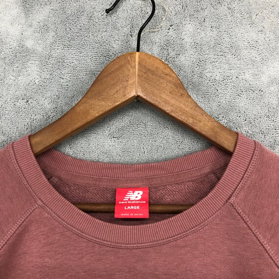 New Balance Cropped Sweatshirt Women New Balance Crewneck New Balance Sweater Sports Embroidery Logo Print Brown Size L