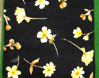 Pañuelo floral vintage Bigi: pañuelo japonés para el cuello