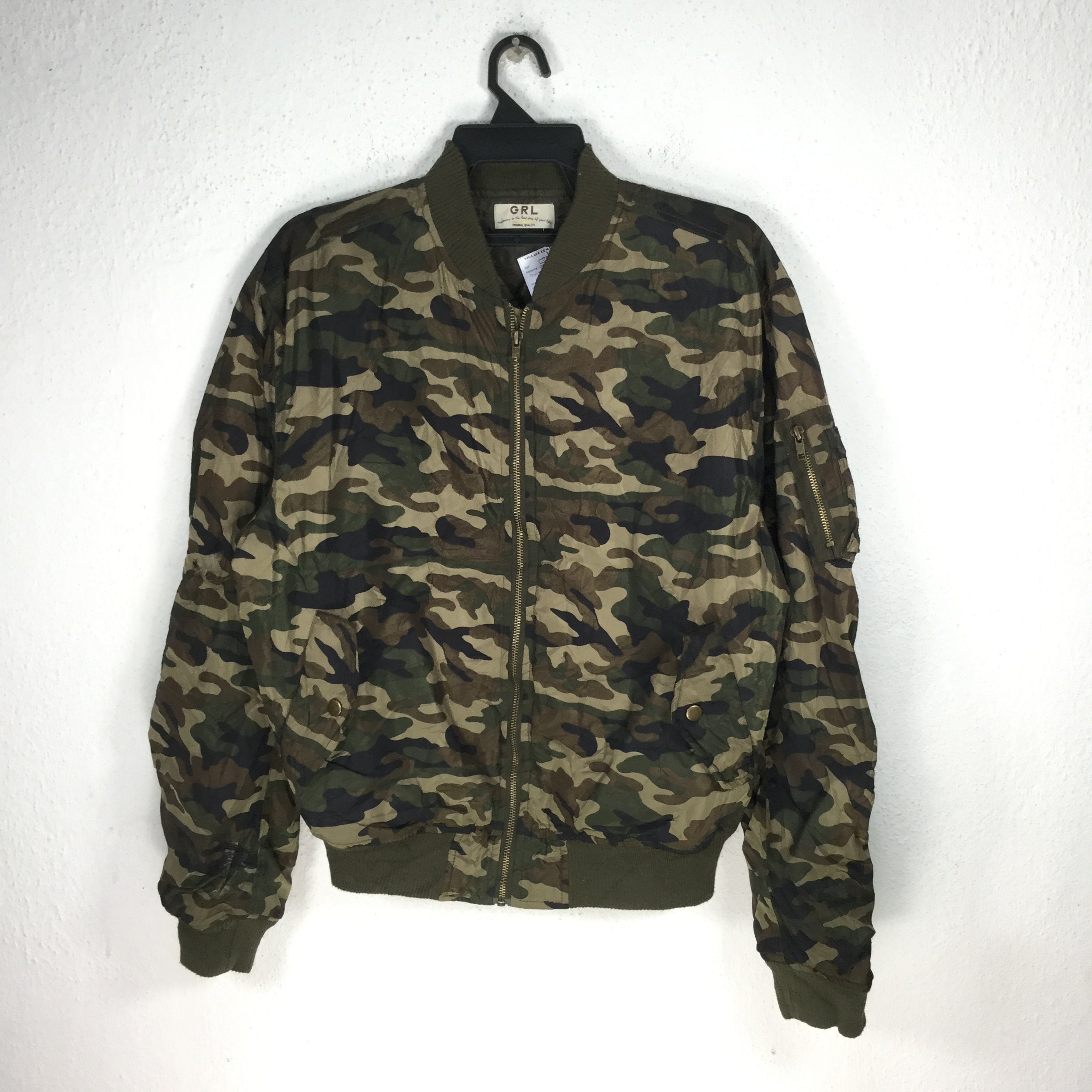 Japanese Brand GRL Camouflage Bomber Jacket Camo Jacket Woodland Camo Jacket Military Fashion Unisex Medium size