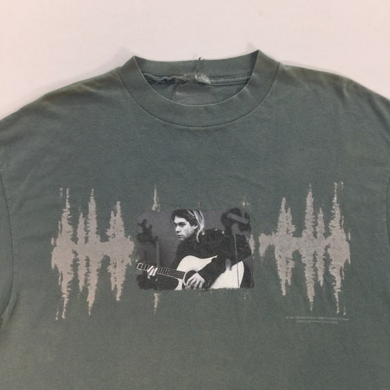 Vintage 90's Kurt Cobain Nirvana T-shirt Band American Grunge Rock