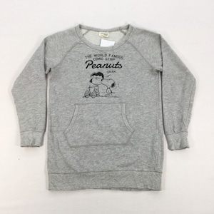 Vintage Peanuts Snoopy  Women Sweatshirt Snoopy Crewneck Snoopy Sweater Cartoon Jumper Comic Strip Art Retro Classic Size S