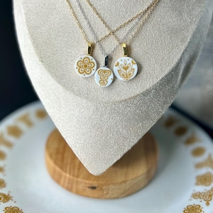 Gioielli in porcellana rotta Butterfly Gold Corelle: collana o orecchini in acciaio inossidabile ipoallergenico