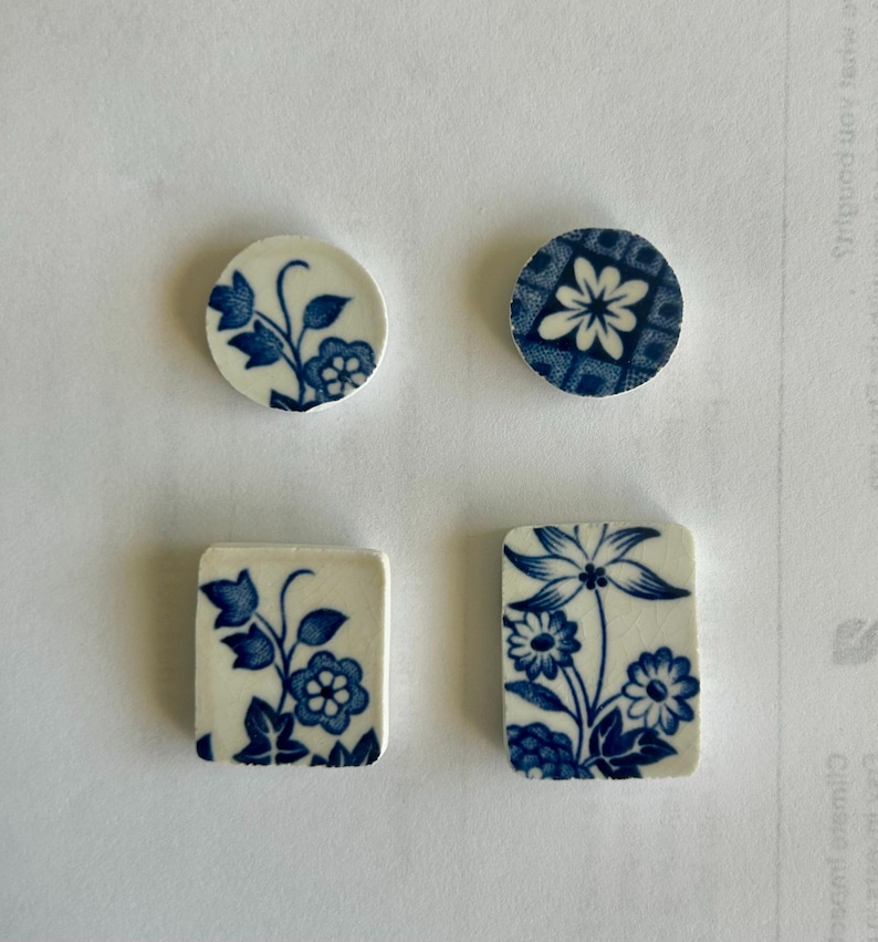 Custom order, commissioned broken china jewelry imagem 10