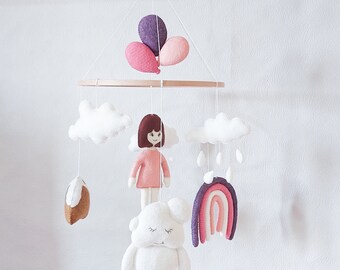 Mobile blanc pour berceau pour fille, décoration de chambre de bébé, mobile nuage bonhomme de neige pour bébé fait main à partir de feutre cadeau baby shower.