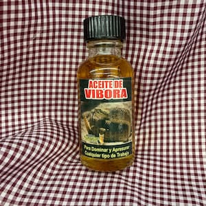 Aciete de Vibora, Aceite espiritual, Brujeria, Víbora, Auténtico Aceite de Serpiente con piel real, Aceite De Vibora Con Piel