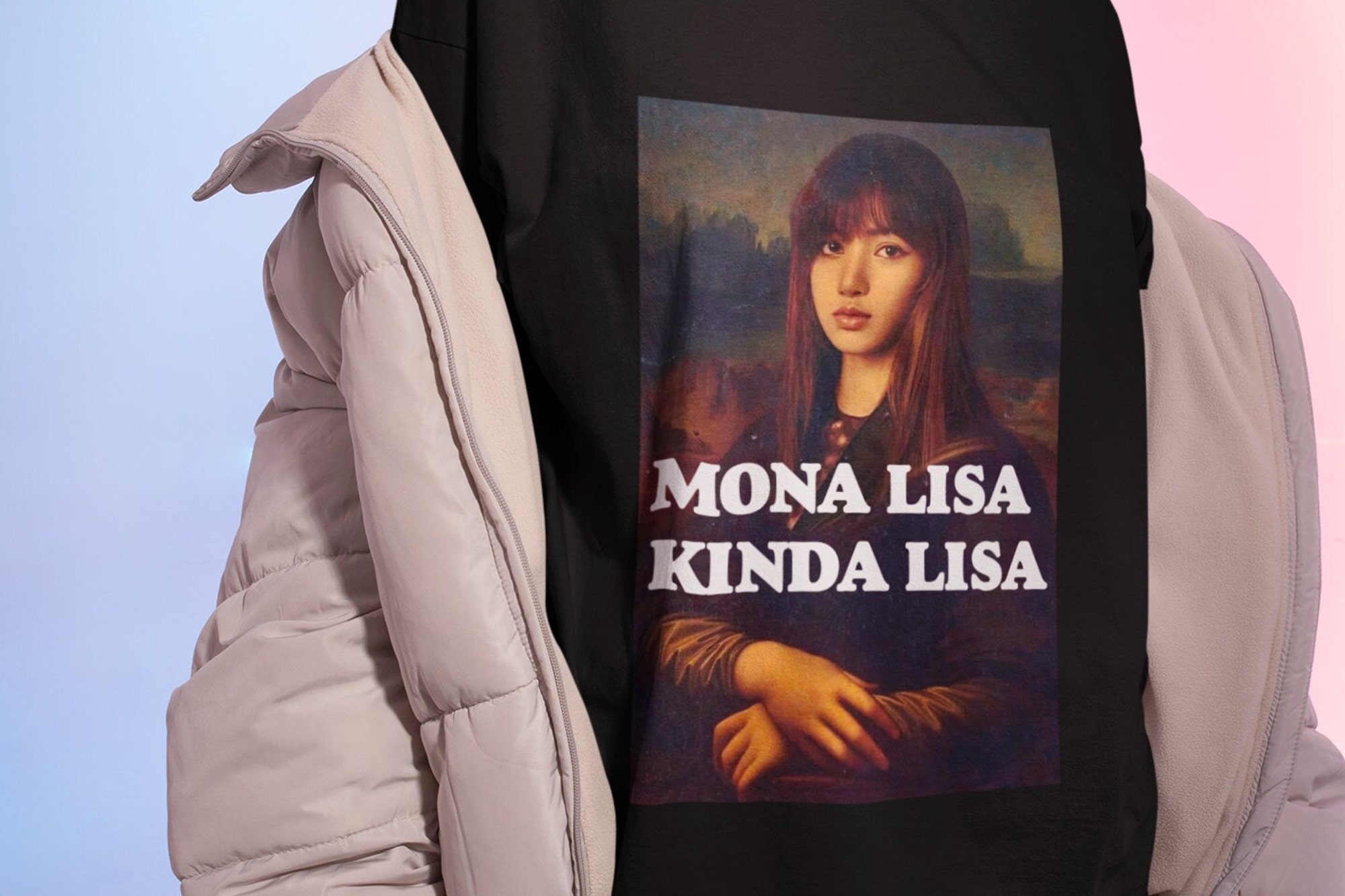 Discover Mona Lisa Kinda Lisa BLACKPINK Ice Cream T-shirt