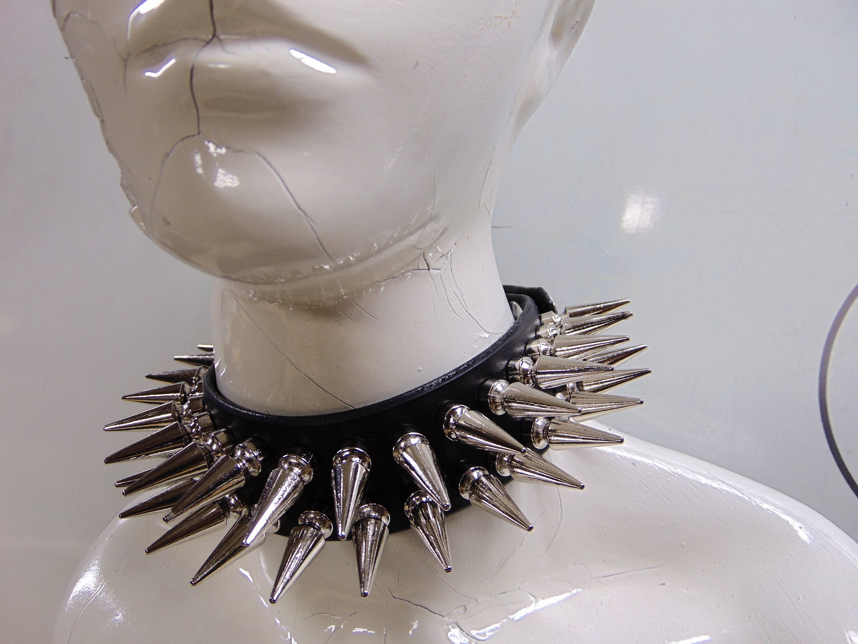 OLD FUNERAL High-quality Handcrafted Leather Rivet Spike Choker - Etsy