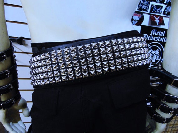 HORG Leather Old School Pyramid Studded Belt - Etsy
