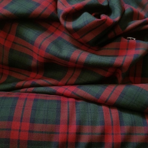 Tecido xadrez xadrez verde vermelho poliviscose | 59” de largura | tecido festivo para Natal, artesanato, toalhas de mesa, decorações de costura e cortinas