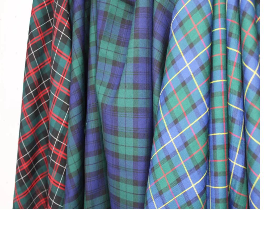 Tessuto A Quadri Tartan Con Motivo Skye In Poliviscosa / 59