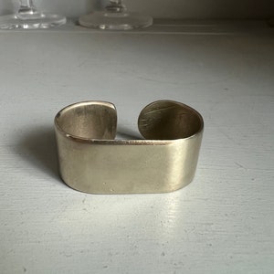 Double Finger Spoon Ring
