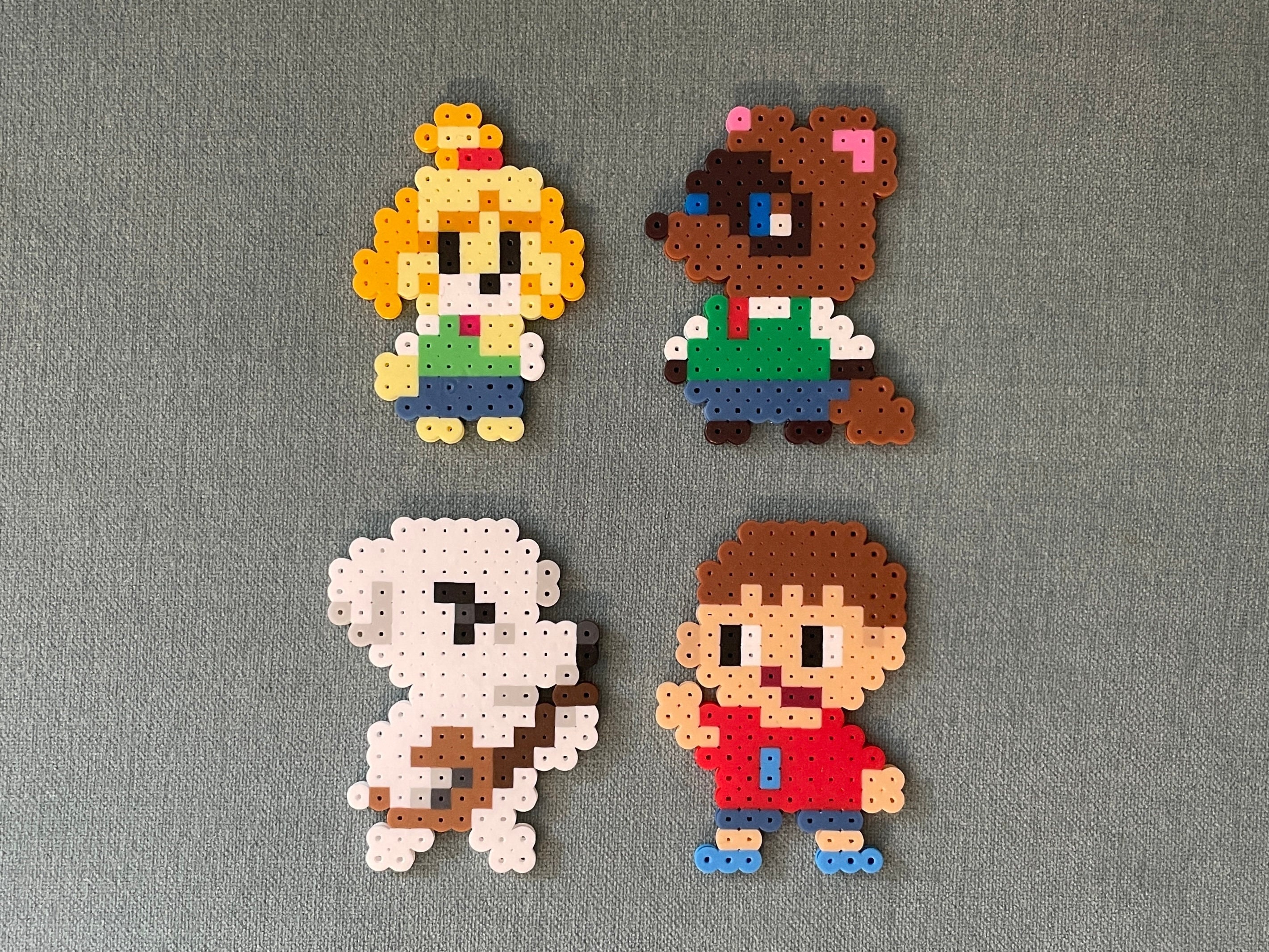 Animal Crossing Villager, Isabelle, Tom Nook, K.K. Slider New Leaf Horizons  ACNH Nintendo Magnet Perler Bead Art -  España