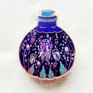 Jelly Fish Potion - Enamel Pin - Sea Witch Collection